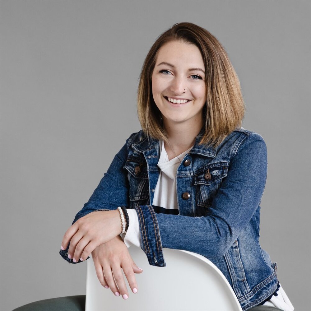 Meet your Posher, Kayla